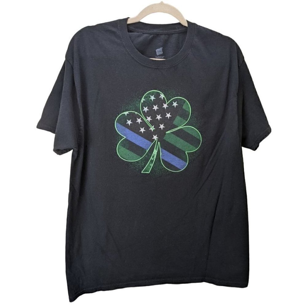 HANES Black Patriotic Stars on Clover Mens Large